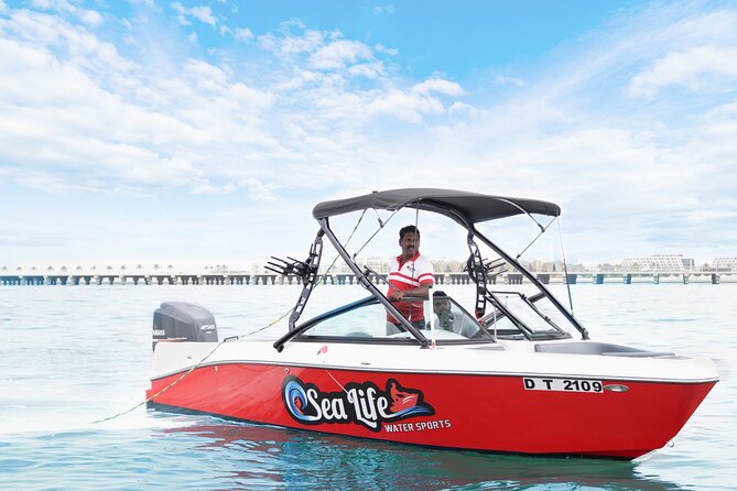 Private 1 Hour Boat Ride in Dubai - Location and Meeting Point