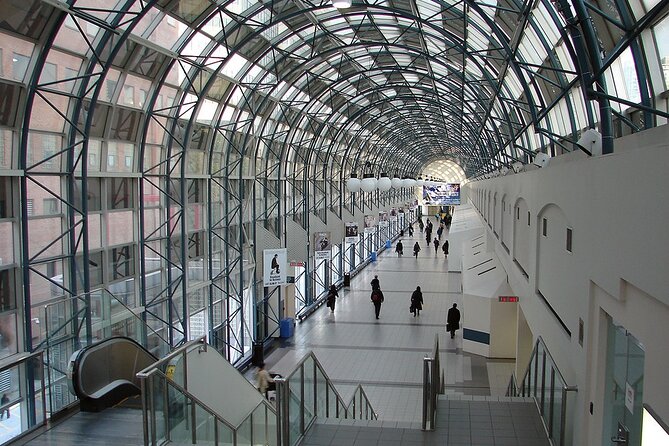 Private 3-Hour Walking Tour of Toronto With Licensed Tour Guide - Inclusions