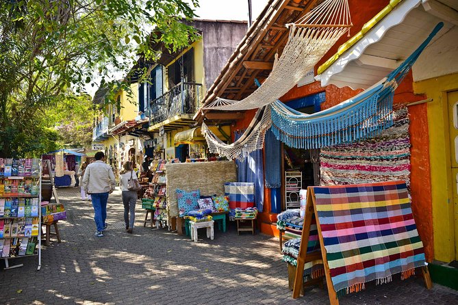 Private 4-Hour Tour of Embu Das Artes With Handicraft Market - Inclusions and Pickup