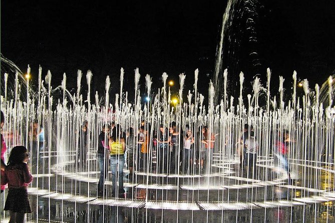 Private and Exclusive Magic Water Show & Lima Center Tour - Nighttime Sightseeing