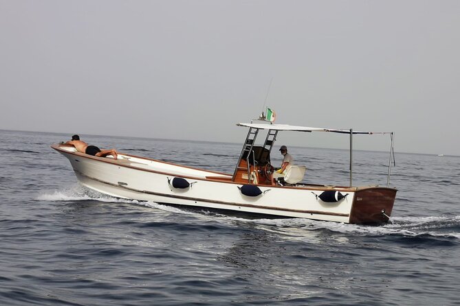 Private Boat Tour Around Capri With Classy Gozzo - Inclusions
