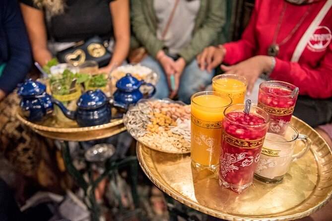 Private Cairo: Home Cooked Experience With a Local Family - Engaging With the Family