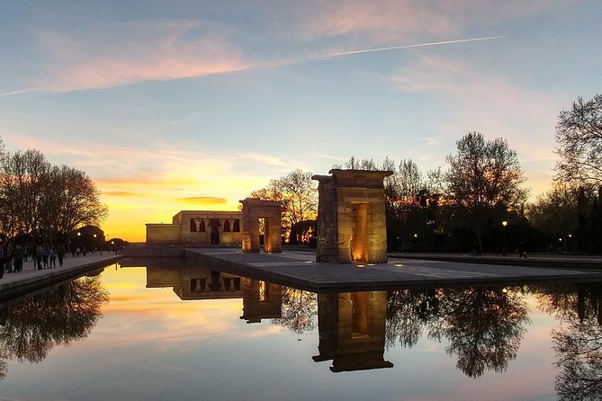 Private Christmas Lights & Panoramic Madrid Review - Accessibility and Participation