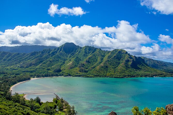 Private Circle Island Oahu Tour With Custom Itinerary - Transportation and Amenities