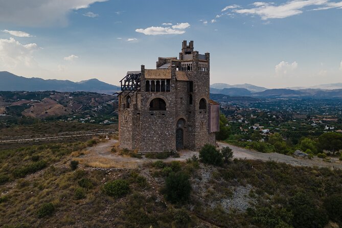 Private City Tour of Marbella and Puerto Banús From Malaga - Discovering Puerto Banús
