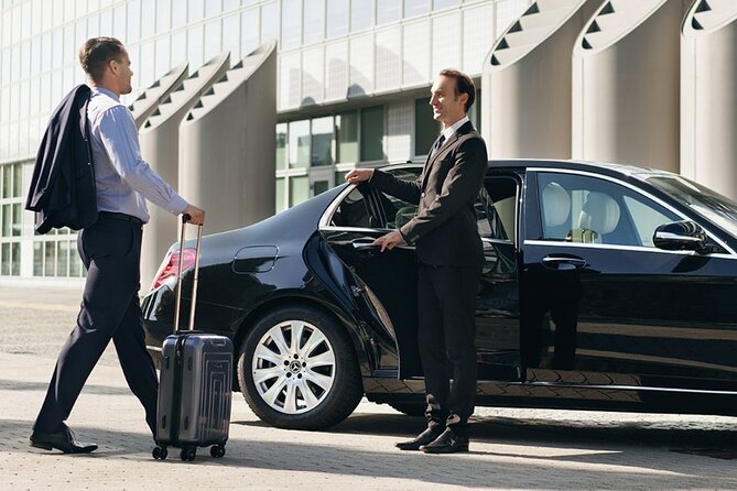 Private Departure Transfer: Hotel to Beirut International Airport - Meeting and Pickup Details