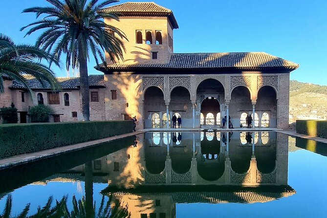 Private Full-Day Tour La Alhambra From Cadiz Pick up and Drop off - Pickup Details
