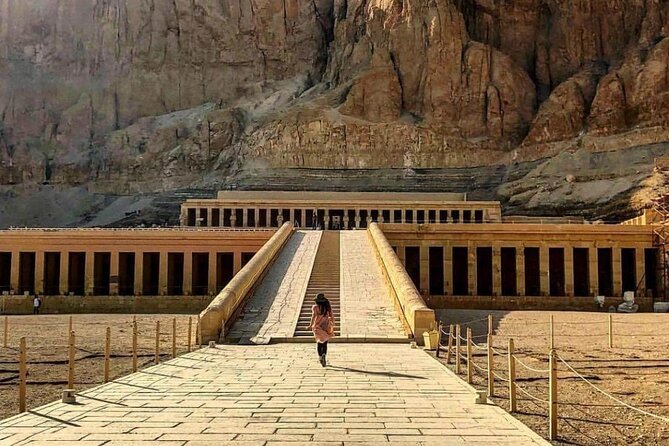 Private Full Day Tour to East and West Banks of Luxor - Pickup Information