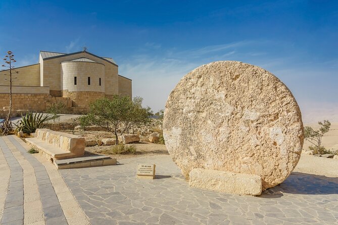 Private Full Day Tour to Jerash, Madaba, and Mount Nebo From Amman - Accessibility and Special Requirements