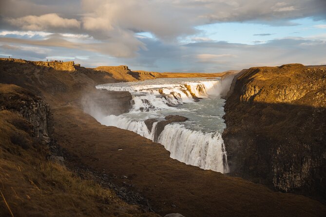 Private Golden Circle Tour With Lunch and Hvammsvík Hot Spring - Inclusions and Amenities