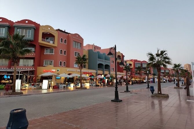 Private Guided City Tour With Handicrafts Shopping - Hurghada - Itinerary Overview