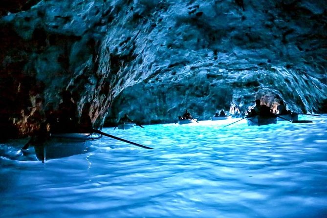 Private Guided Tour Of Capri - Sorrento & Pompeii - Meeting and Pickup