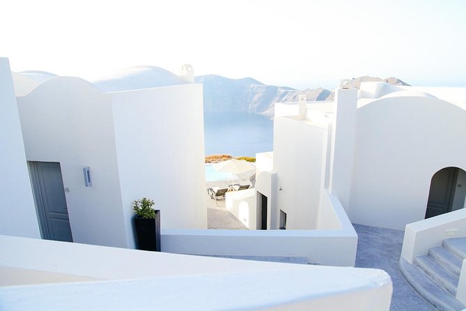Private Half-Day Sightseeing Tour in Santorini - Itinerary Highlights