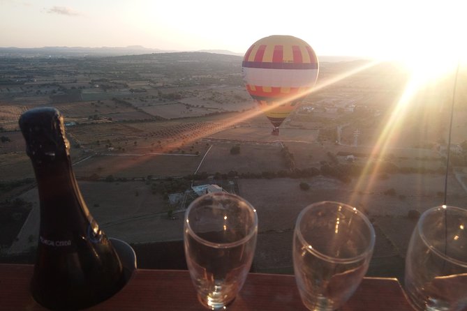 Private Hot Air Balloon Ride in Mallorca With Champagne and Snacks - Champagne and Tapas