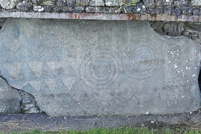 Private Luxury Tour of Newgrange and The Hill of Tara - Start Time and Operating Hours