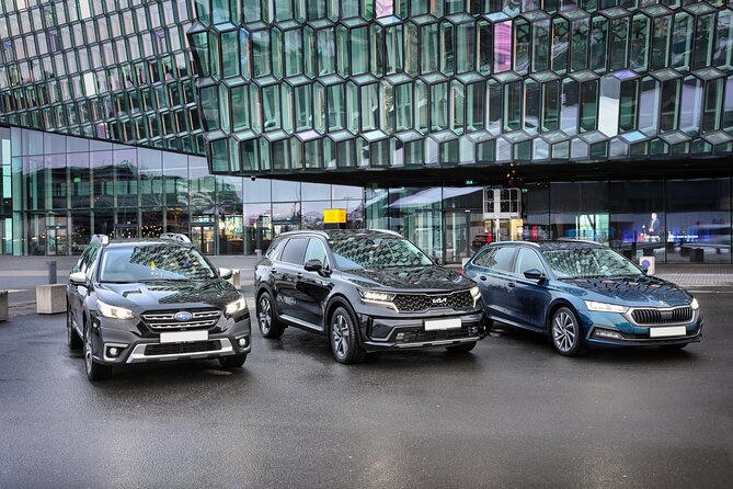 Private Luxury Transfer From Reykjavik to Blue Lagoon - Amenities Offered