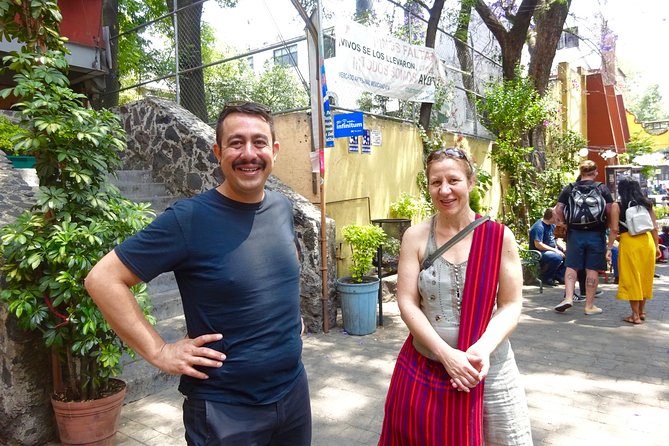 Private Mexico City Walking Tour With a Local: Roma & Condesa 100% Personalized - Experience Highlights