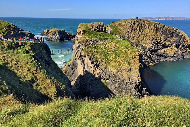 Private Northern Ireland Day Tour From Dublin - Meeting and Pickup