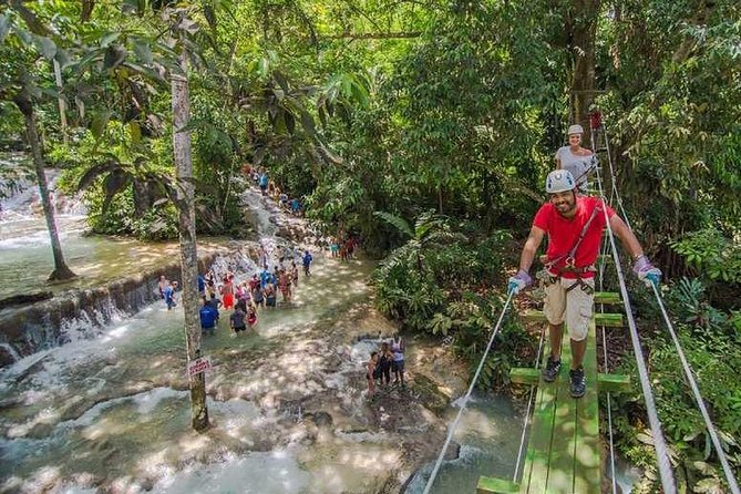 Private Round Trip Transfer to Dunns River Climb and Zipline Over the Falls! - Transportation Details