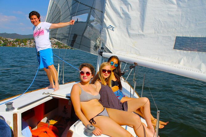 Private Sailing Tour in Valle De Bravo - Meeting and Pickup