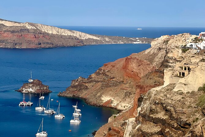 Private Santorini Tour Review: Experience the Highlights - Pickup and Accessibility