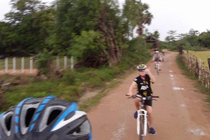 Private Siem Reap Countryside Cycling Tour - Experience Highlights