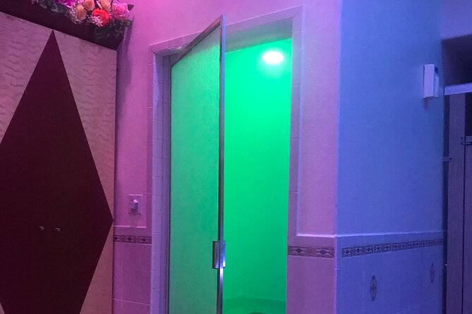 Private Spa, Jacuzzi and Sauna Package With 1-Hour Massage - Location Details