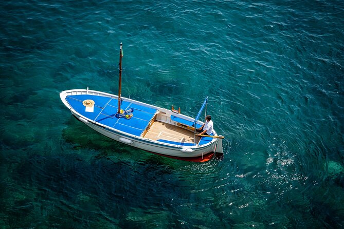 Private Sunset Boat Tour in Positano - Tour Inclusions and Amenities