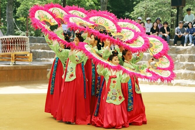 Private Tour Around Suwon UNESCO Fortress and Korea Folks Village - Inclusions and Benefits