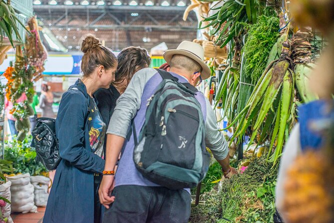 Private Tour: Foodie Experience in Downtown Medellín - Sampling Exotic Fruits