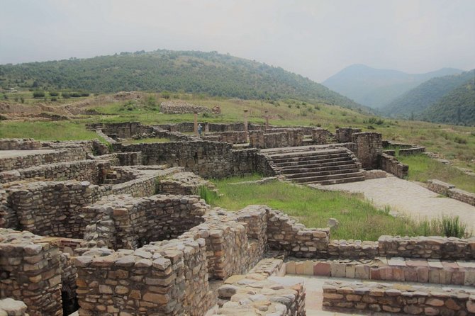 Private Tour Form Skopje - Beautiful Eastern Region - Exploring Lesnovo Monastery