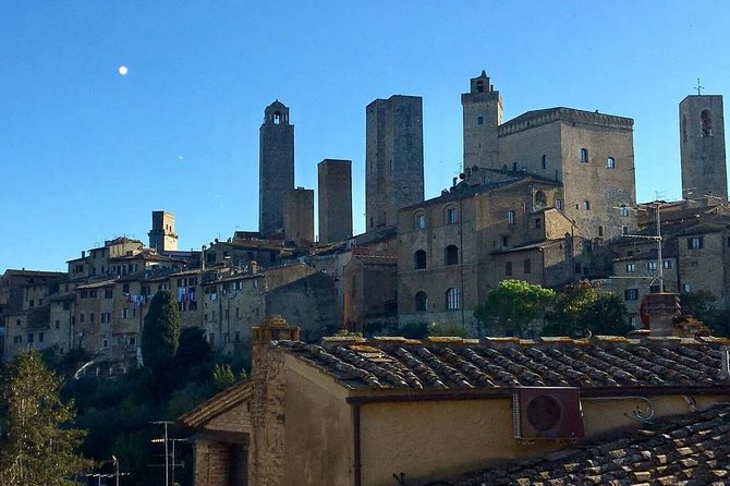 Private Tour in San Gimignano - Tour Duration and Languages
