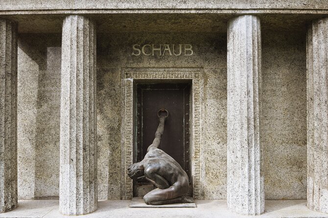 Private Tour of the Historic South Cemetery in Leipzig - Meeting Point Details