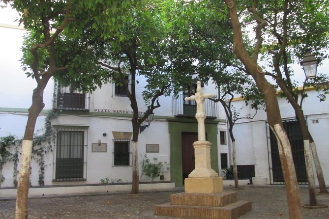 Private Tour Through the Old Jewish Neighbourhood. - Inclusions and Highlights
