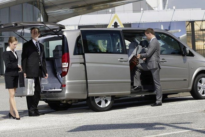Private Transfer From Brussels Airport to Bruges by Business Car - Pickup and Drop-off