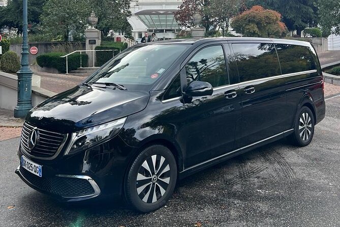 Private Transfer From Geneva Airport to Annecy - Operating Hours