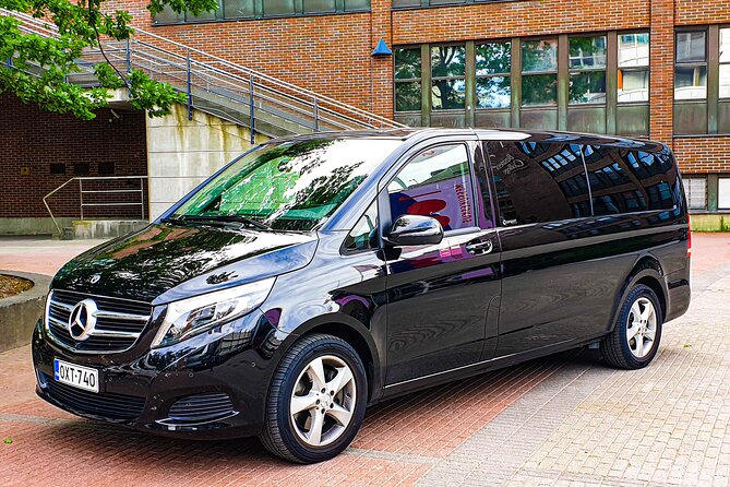 Private Transfer From or to Helsinki Airport - Included Amenities