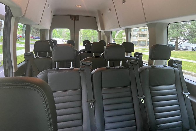 Private Transfer From Toronto Pearson Airport to Toronto - Vehicle and Amenities