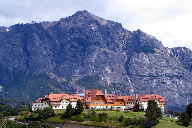 Private Transfer From Villa La Angostura to Bariloche (Brc) Airport - Inclusions and Pricing