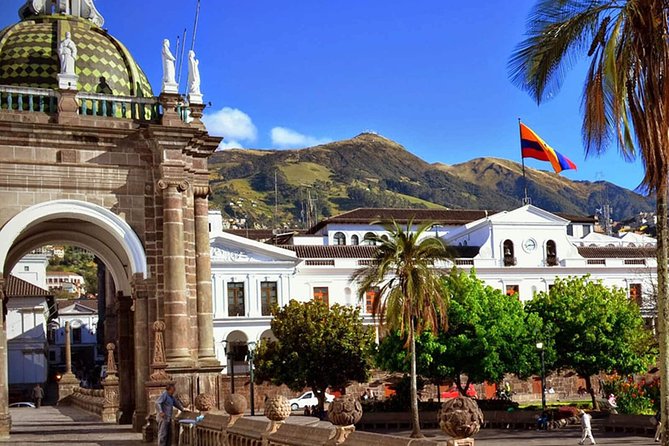 Private Transfer in From to the International Airport Mariscal Sucre to Quito - Inclusions and Exclusions
