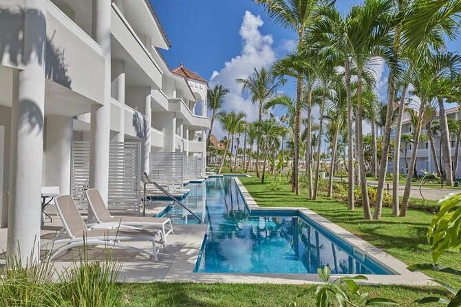 Private Transfer Punta Cana Airport To/From Bahia Principe Ambar - Pickup and Drop-off