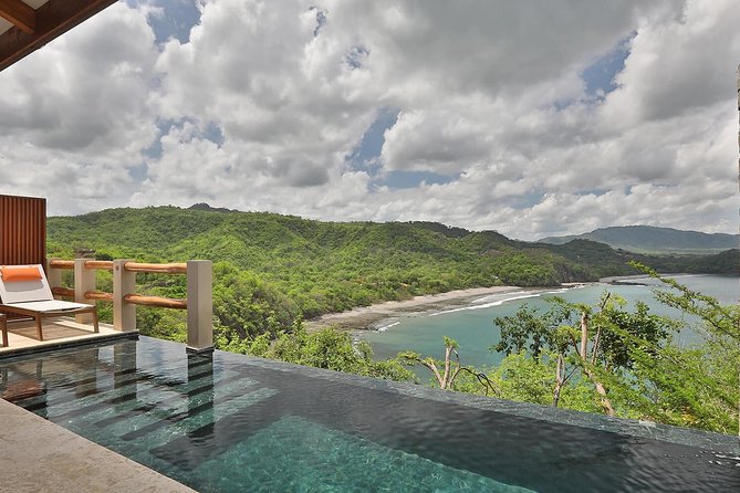 Private Transfer Service From Liberia Airport To Casa Chameleon At Las Catalinas - Transportation Details