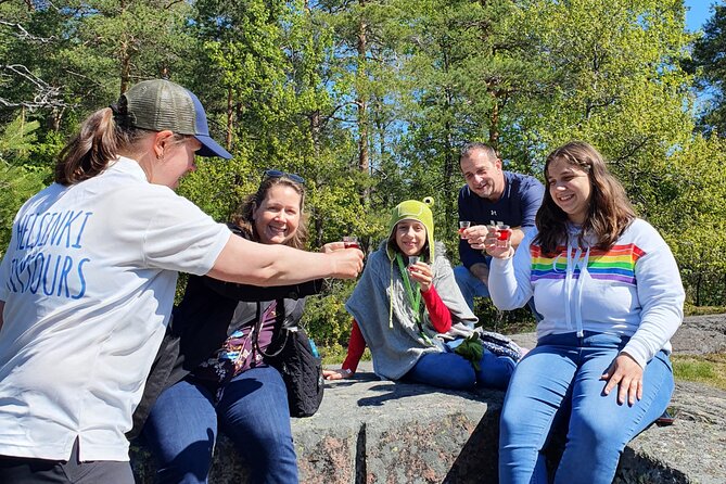 Private TukTuk Helsinki City and Forest Experience - Discovering the Jugend Neighborhood
