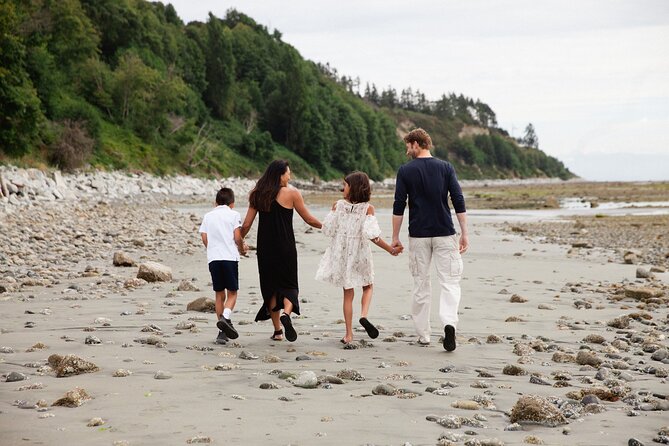 Private Vacation Photography Session With Local Photographer in Tofino - Featured in Top Media Outlets