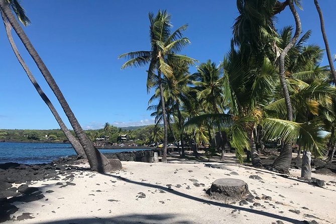 Private VAN Tour Kona - Cultural and Historical Insights