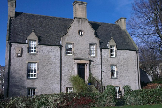 Private Walk: Sunny Leith - Booking and Pricing