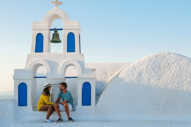 Professional Photoshoot at Oia Village Santorini - Meeting and Pickup