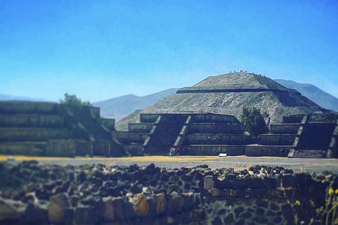 Pyramids of Teotihuacan Private Tour - Tour Experience and Guides