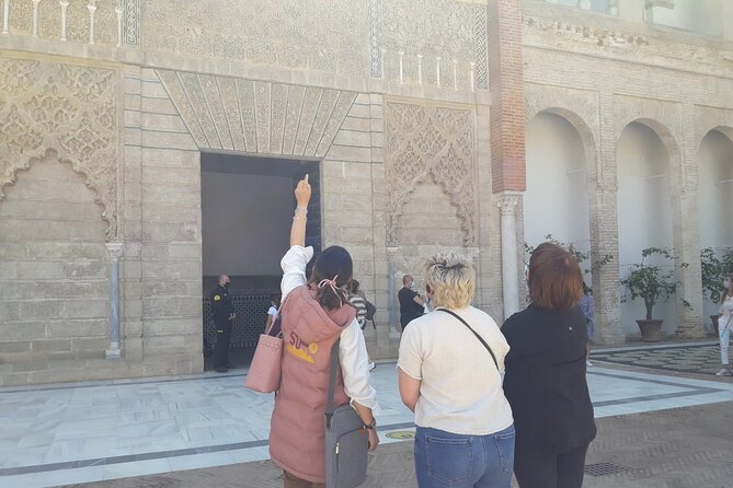 Real Alcázar of Seville Guided Tour Tickets Included. - Meeting Point Details