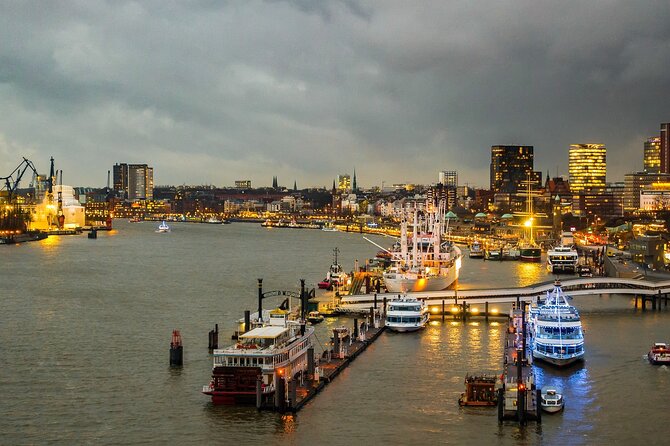 Reeperbahn Stroll With Light Ride in Hamburg - Meeting and Ending Points